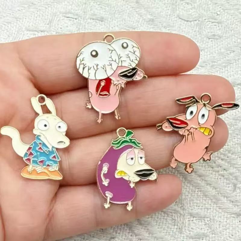 Anime Pendant Necklace - 10 قطع من الحلي الكرتونية اللطيفة