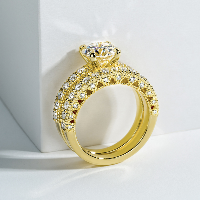 طقم خواتم للنساء من الفضة الإس - مراجعة Moissanite Engagement Ring 1 Carat وسعره