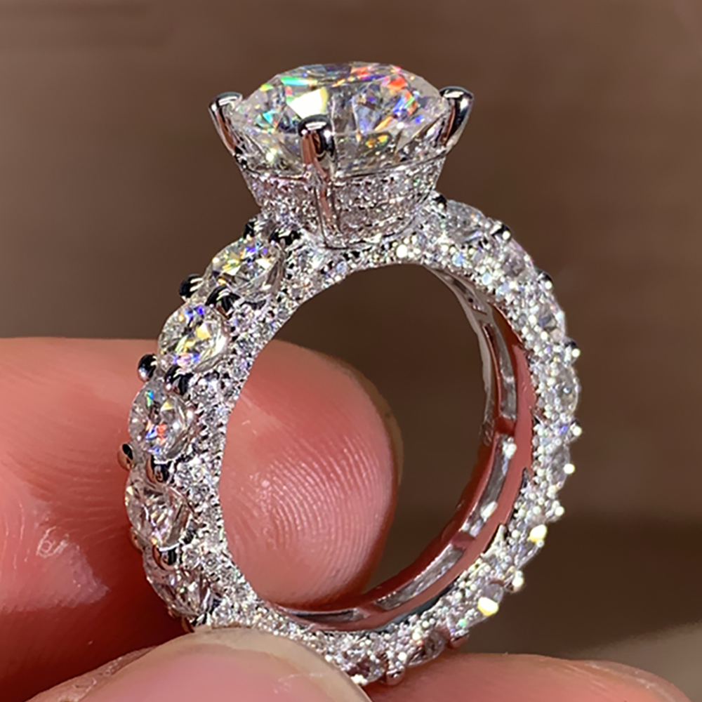 خاتم خطوبة نسائي مخصص من الذهب - مراجعة Moissanite Engagement Ring 1 Carat وسعره