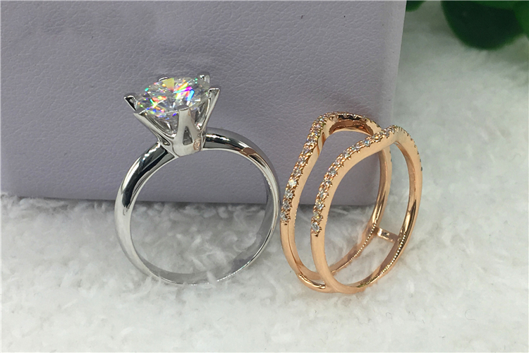 مخصص الصلبة 18K Au750 الذهب ال - مراجعة Moissanite Engagement Ring 1 Carat وسعره