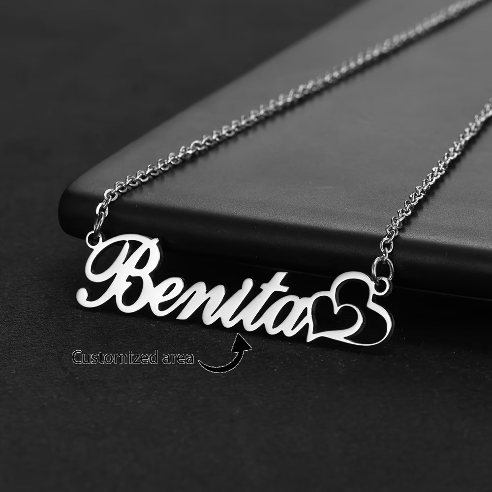 قلادة مخصصة على شكل قلب مزدوج  - مراجعة Custom Name Necklace Stainless Steel وسعره