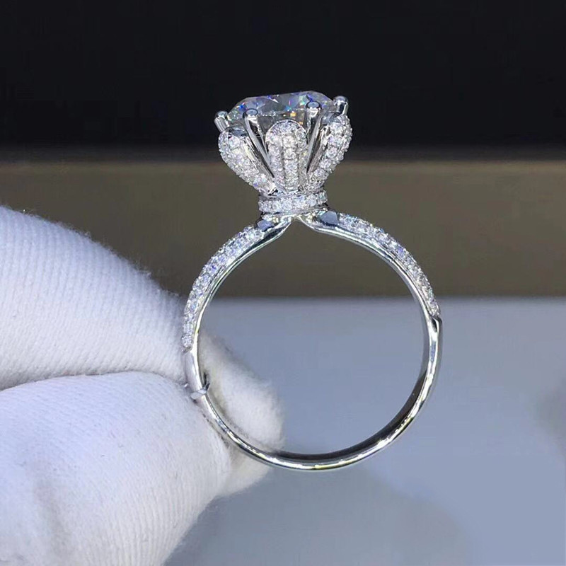 خاتم مورجانايت بدرجة نقاء VVS1 - مراجعة Moissanite Engagement Ring 1 Carat وسعره