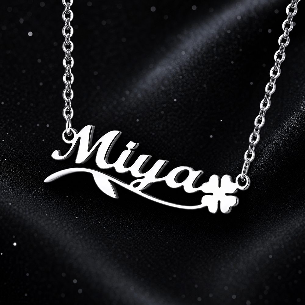 قلادة مخصصة على شكل فراشة للنس - مراجعة Custom Name Necklace Stainless Steel وسعره